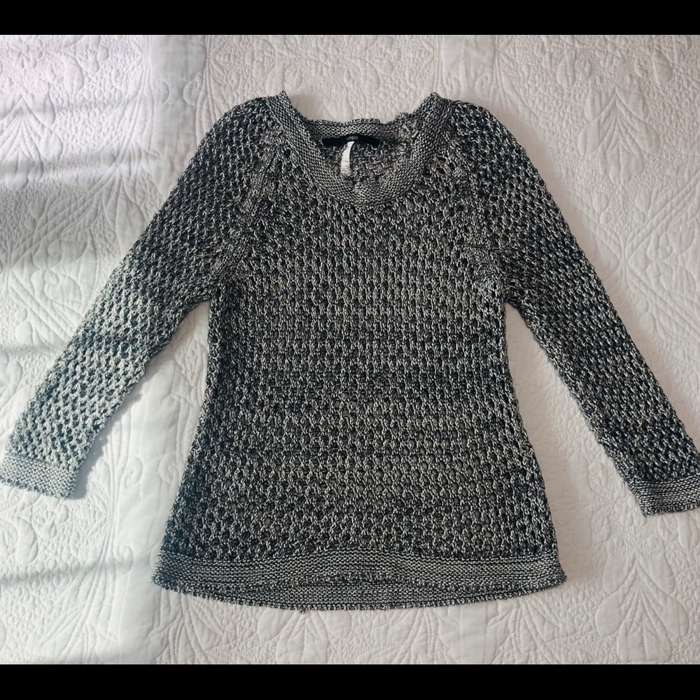Sweater/ Shirt